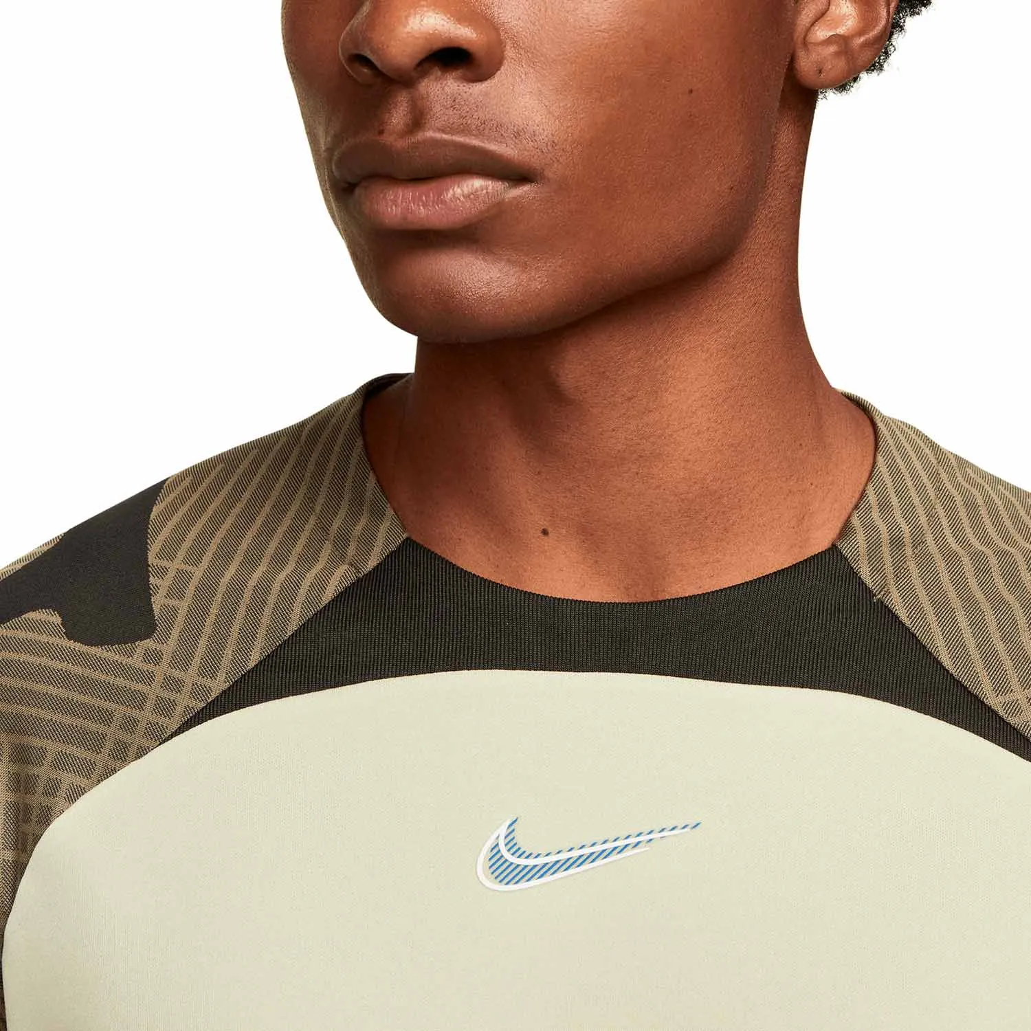 Camiseta Nike Dri-Fit Strike