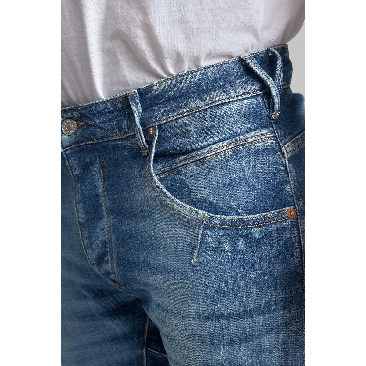 Jeans tapered , largo 34